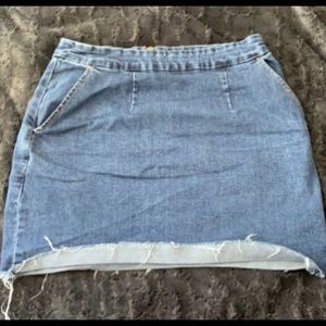 blue denim skirt